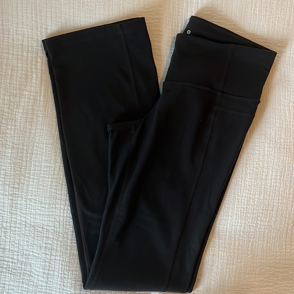 Athleta elation yoga pants